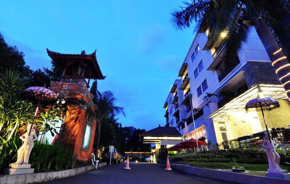 Puri Denpasar Jakarta Exterior foto